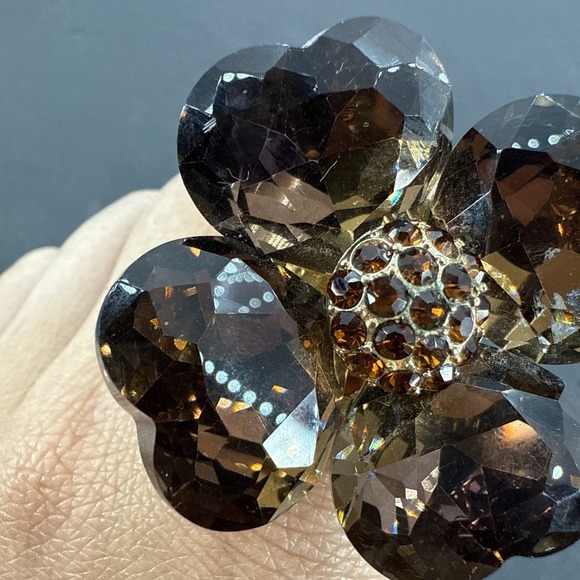 Brand New Crystal Cocktail Flower Ring Big Vintage Ring Stretchy Band - Picture 2 of 16